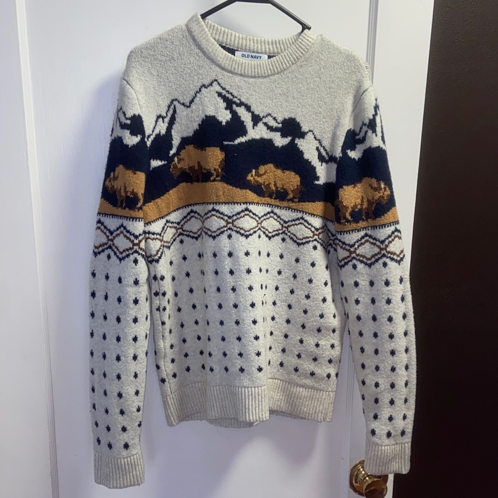 Buffalo Bison Mountain Pattern Sweater - White and Blue